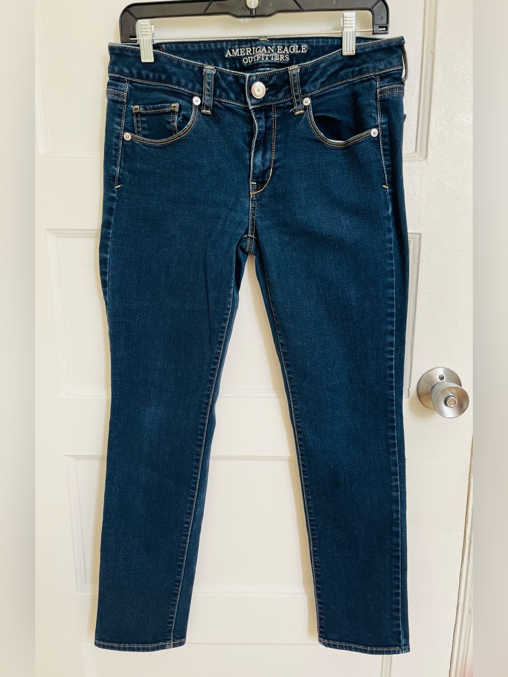American Eagle Women's Dark Blue Skinny Jeans Mid Waist Size 8